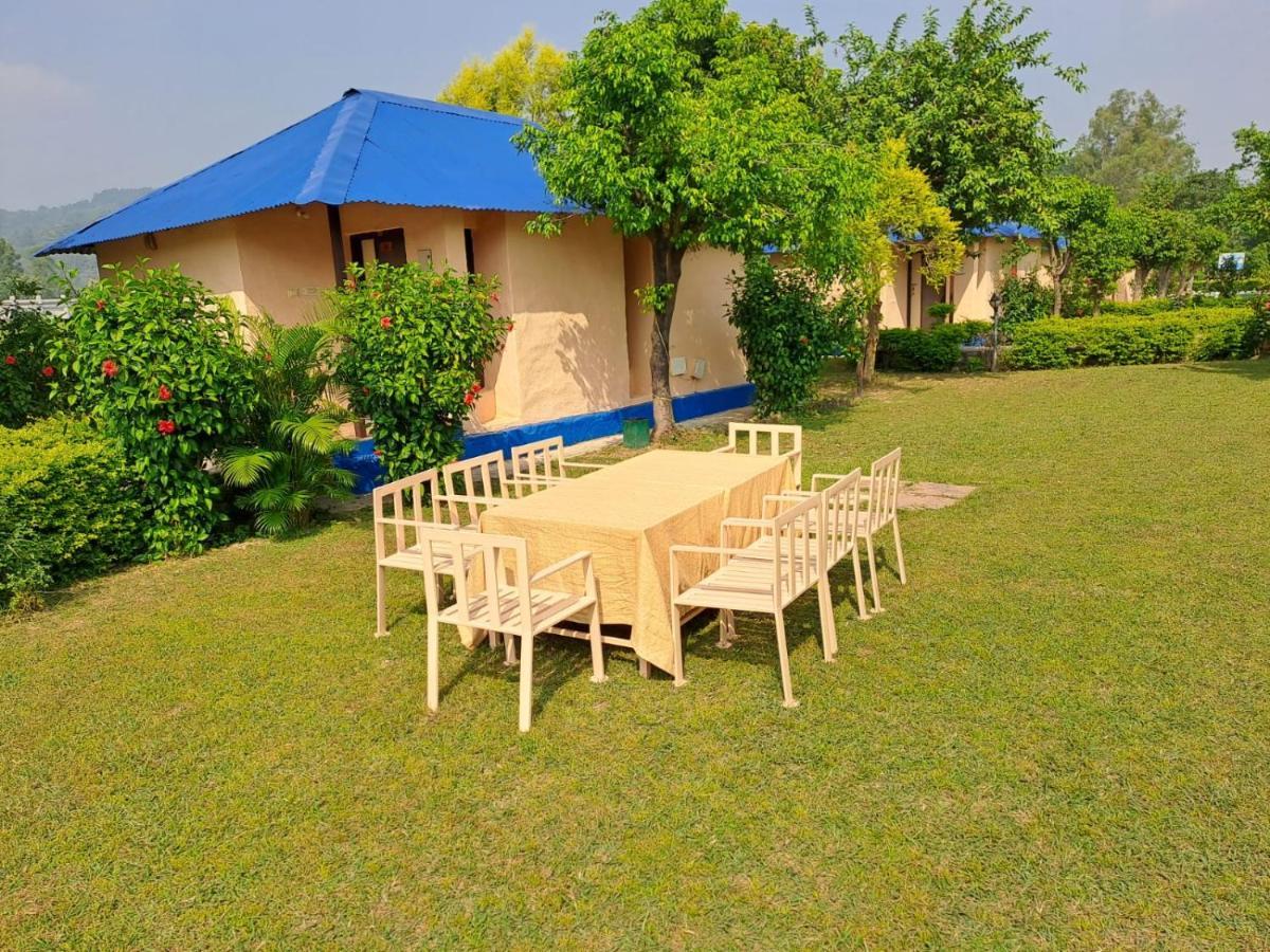 Tusk And Roar Corbett Resort, Jim Corbett Rāmnagar Eksteriør billede