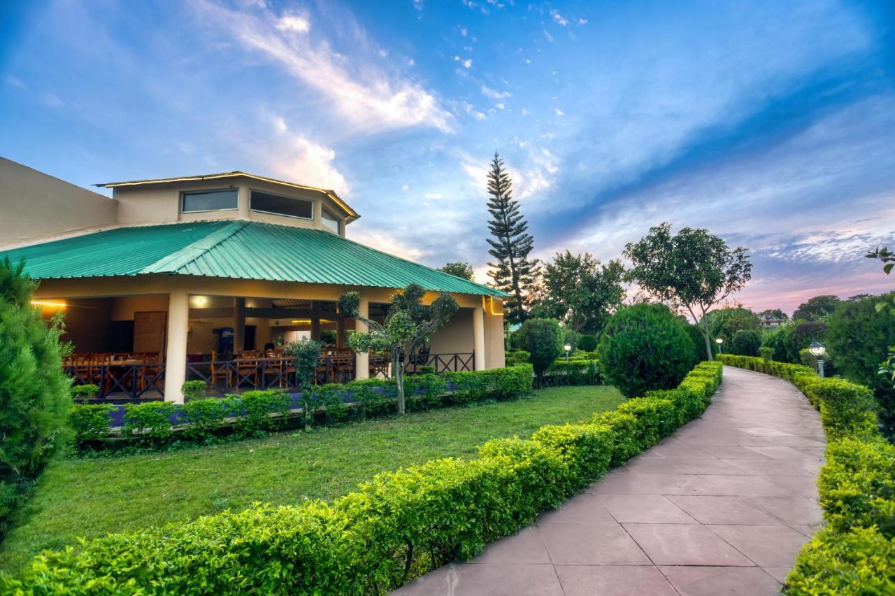 Tusk And Roar Corbett Resort, Jim Corbett Rāmnagar Eksteriør billede